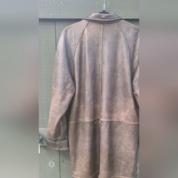 Vintage Maxi Leather Jacket - Picture 8 of 11